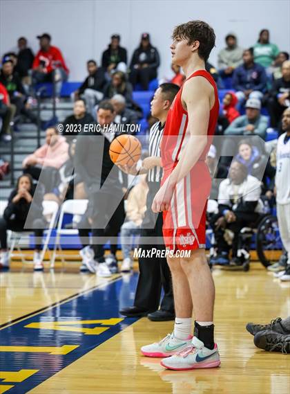 Thumbnail 3 in Mater Dei vs St. Bernard (CIF Division 1 Round 2) photogallery.