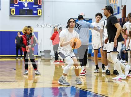 Thumbnail 2 in Mater Dei vs St. Bernard (CIF Division 1 Round 2) photogallery.
