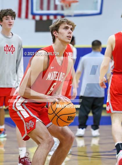 Thumbnail 1 in Mater Dei vs St. Bernard (CIF Division 1 Round 2) photogallery.