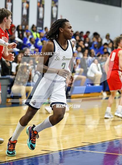 Thumbnail 2 in Mater Dei vs St. Bernard (CIF Division 1 Round 2) photogallery.