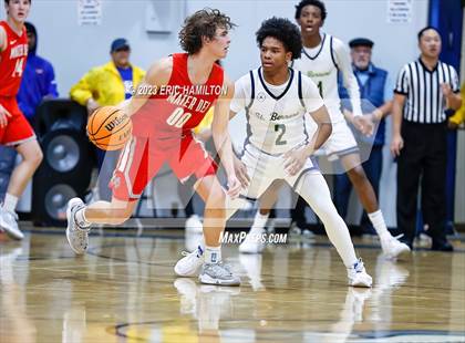 Thumbnail 1 in Mater Dei vs St. Bernard (CIF Division 1 Round 2) photogallery.