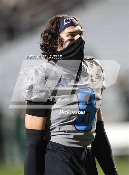 Thumbnail 2 in Woodland vs. Oceanside Collegiate Academy photogallery.