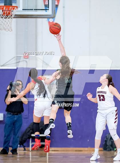 Thumbnail 2 in Sacramento Optimist All-Star Game - Large School photogallery.
