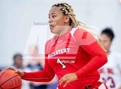 Thumbnail 3 in Sacramento Optimist All-Star Game - Large School photogallery.