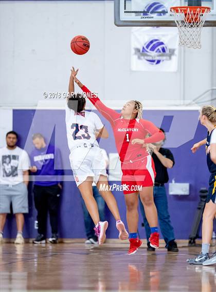 Thumbnail 2 in Sacramento Optimist All-Star Game - Large School photogallery.