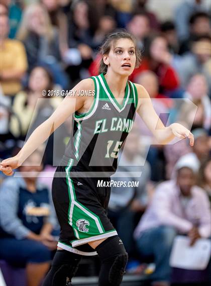 Thumbnail 2 in Sacramento Optimist All-Star Game - Large School photogallery.