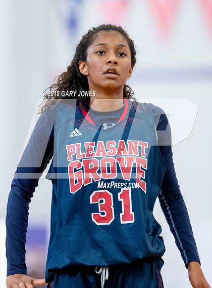 Thumbnail 3 in Sacramento Optimist All-Star Game - Large School photogallery.