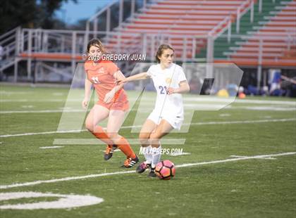 Thumbnail 2 in Mt. Carmel vs Byrd (Dominican Tournament) photogallery.