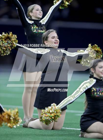 Thumbnail 2 in Greenwood vs. Pleasant Grove (UIL 4A Division 2 Semifinal) photogallery.