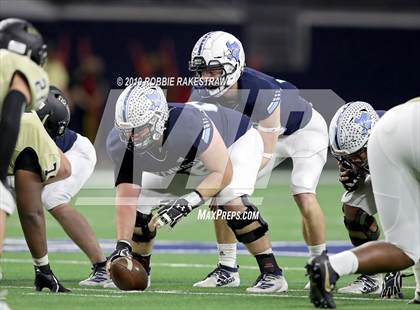 Thumbnail 1 in Greenwood vs. Pleasant Grove (UIL 4A Division 2 Semifinal) photogallery.