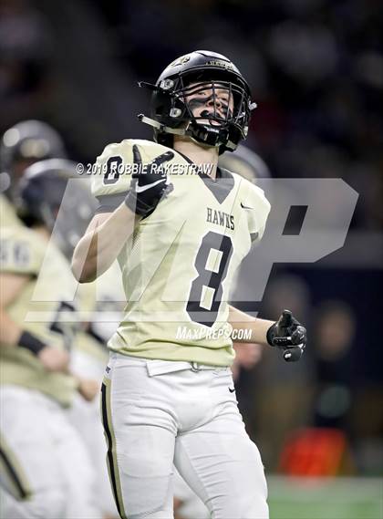 Thumbnail 3 in Greenwood vs. Pleasant Grove (UIL 4A Division 2 Semifinal) photogallery.