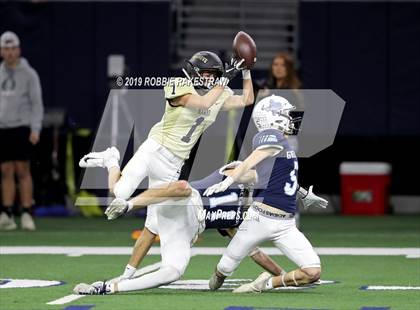 Thumbnail 1 in Greenwood vs. Pleasant Grove (UIL 4A Division 2 Semifinal) photogallery.