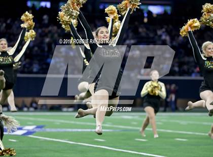 Thumbnail 2 in Greenwood vs. Pleasant Grove (UIL 4A Division 2 Semifinal) photogallery.