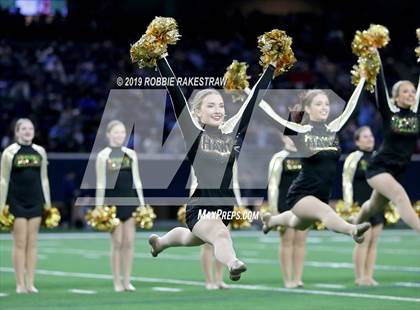 Thumbnail 3 in Greenwood vs. Pleasant Grove (UIL 4A Division 2 Semifinal) photogallery.