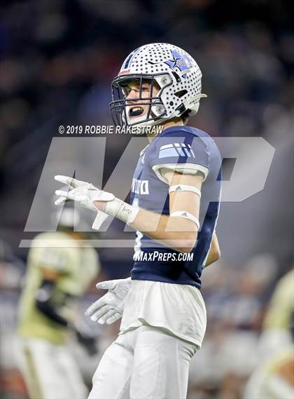 Thumbnail 2 in Greenwood vs. Pleasant Grove (UIL 4A Division 2 Semifinal) photogallery.