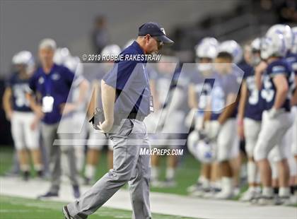 Thumbnail 1 in Greenwood vs. Pleasant Grove (UIL 4A Division 2 Semifinal) photogallery.