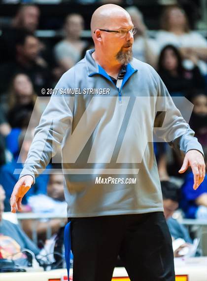Thumbnail 3 in Sanger vs. Madera (CIF CS D3 Final) photogallery.