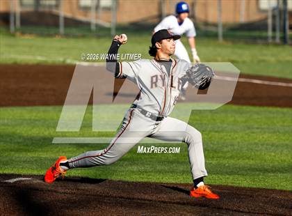 Thumbnail 2 in Ryle @ Covington Catholic photogallery.