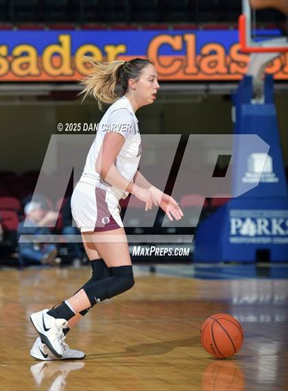 Thumbnail 2 in Ardsley vs Ossining (Slam Dunk Showcase) photogallery.