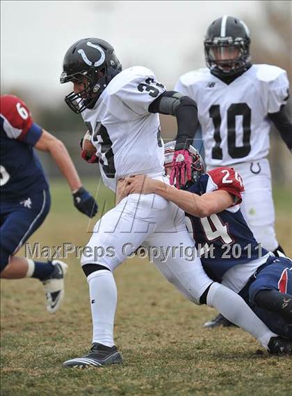 Thumbnail 3 in Dakota Ridge vs. Pueblo South (CHSAA 4A Playoffs) photogallery.