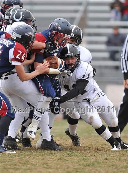 Thumbnail 2 in Dakota Ridge vs. Pueblo South (CHSAA 4A Playoffs) photogallery.
