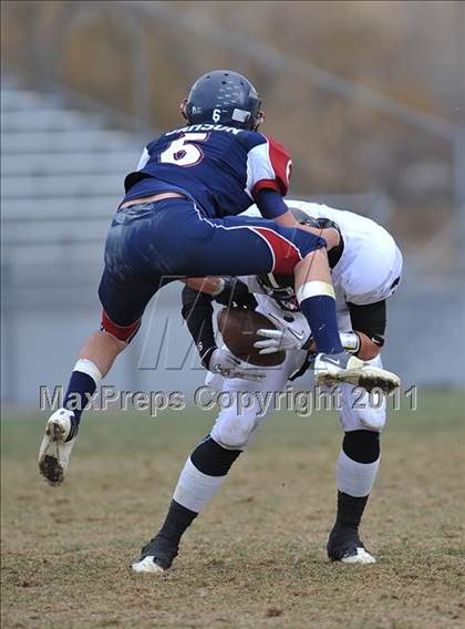 Thumbnail 2 in Dakota Ridge vs. Pueblo South (CHSAA 4A Playoffs) photogallery.