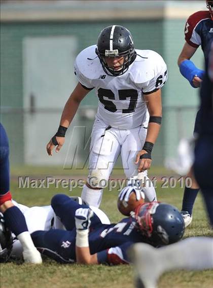 Thumbnail 1 in Dakota Ridge vs. Pueblo South (CHSAA 4A Playoffs) photogallery.