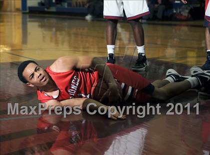 Thumbnail 1 in Bob Jones @ Huntsville photogallery.