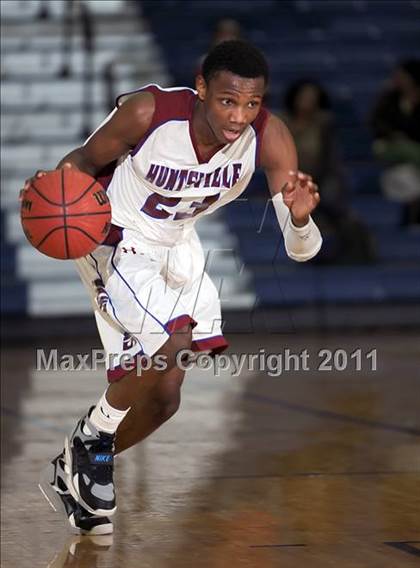 Thumbnail 3 in Bob Jones @ Huntsville photogallery.