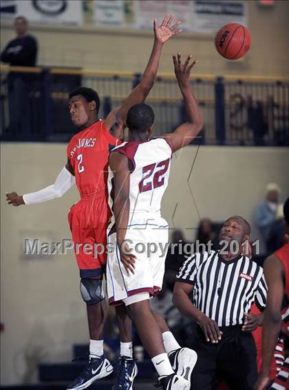 Thumbnail 1 in Bob Jones @ Huntsville photogallery.