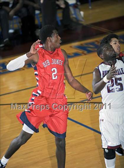 Thumbnail 3 in Bob Jones @ Huntsville photogallery.