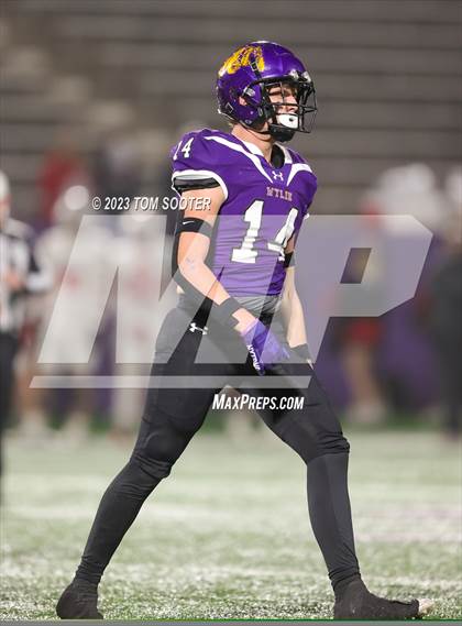 Thumbnail 1 in Wylie vs. Argyle (UIL Football 5A Division II Area) photogallery.