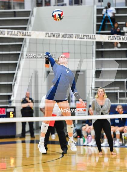 Thumbnail 3 in Coppell @ Flower Mound photogallery.