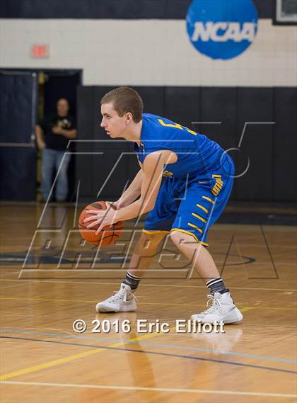Thumbnail 2 in Union vs Clarion-Limestone (District IX KSAC Championship) photogallery.
