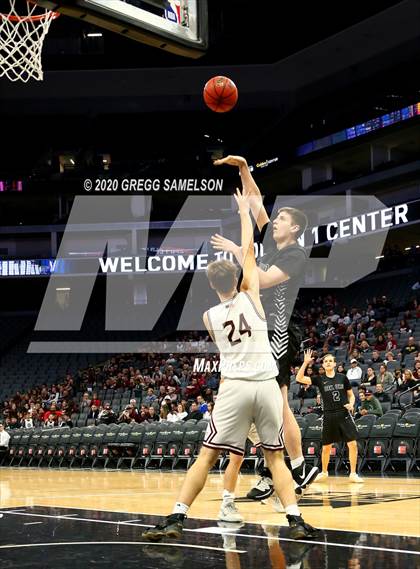 Thumbnail 3 in Whitney vs Del Oro @ Golden 1 Center photogallery.
