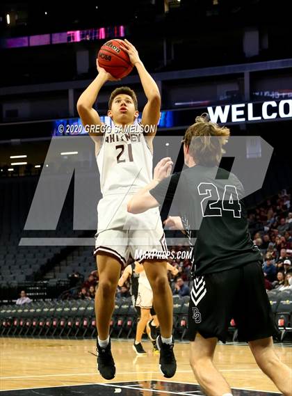 Thumbnail 1 in Whitney vs Del Oro @ Golden 1 Center photogallery.