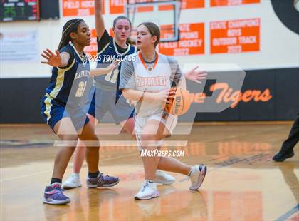 Thumbnail 1 in Lafayette @ Tabb photogallery.