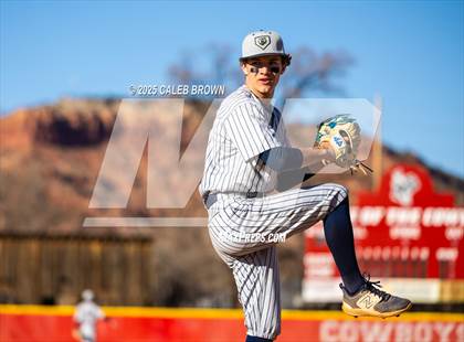 Thumbnail 2 in Summit Academy vs. North Sanpete (Chuckwagon Classic) photogallery.