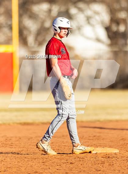 Thumbnail 1 in Summit Academy vs. North Sanpete (Chuckwagon Classic) photogallery.