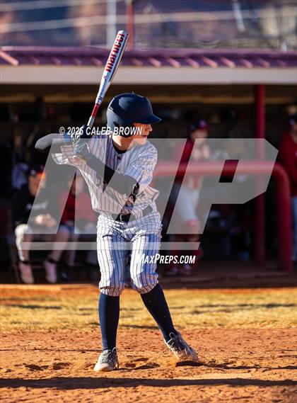 Thumbnail 2 in Summit Academy vs. North Sanpete (Chuckwagon Classic) photogallery.