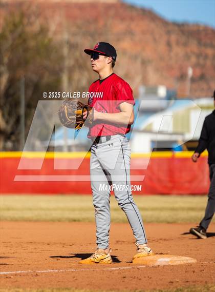 Thumbnail 3 in Summit Academy vs. North Sanpete (Chuckwagon Classic) photogallery.