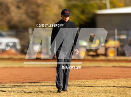 Thumbnail 2 in Summit Academy vs. North Sanpete (Chuckwagon Classic) photogallery.