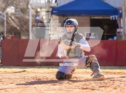 Thumbnail 2 in Summit Academy vs. North Sanpete (Chuckwagon Classic) photogallery.