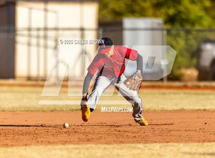 Thumbnail 2 in Summit Academy vs. North Sanpete (Chuckwagon Classic) photogallery.