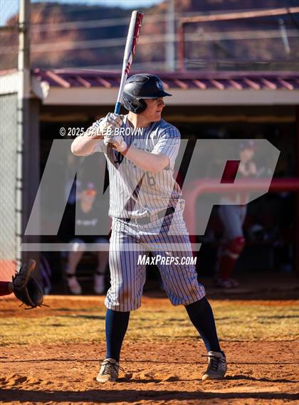Thumbnail 1 in Summit Academy vs. North Sanpete (Chuckwagon Classic) photogallery.