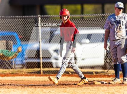 Thumbnail 2 in Summit Academy vs. North Sanpete (Chuckwagon Classic) photogallery.