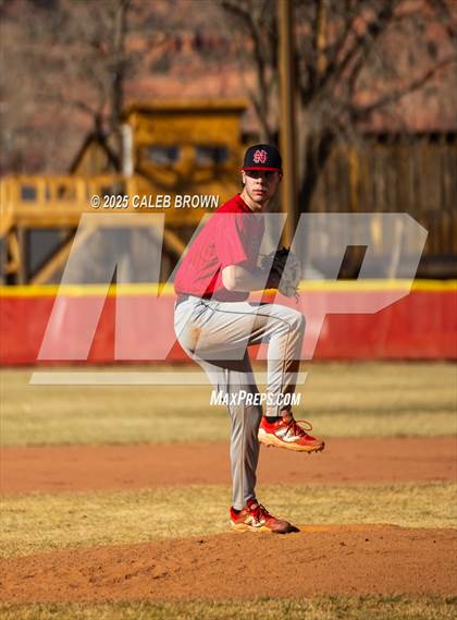Thumbnail 3 in Summit Academy vs. North Sanpete (Chuckwagon Classic) photogallery.
