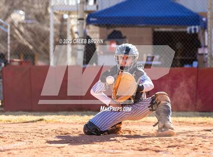 Thumbnail 3 in Summit Academy vs. North Sanpete (Chuckwagon Classic) photogallery.