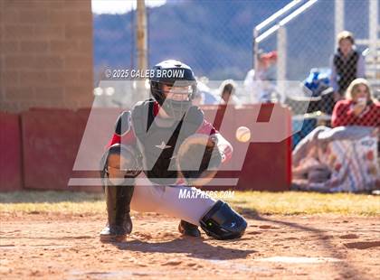 Thumbnail 1 in Summit Academy vs. North Sanpete (Chuckwagon Classic) photogallery.
