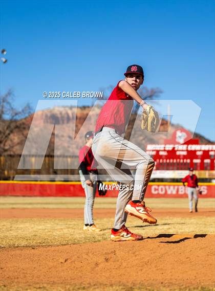 Thumbnail 3 in Summit Academy vs. North Sanpete (Chuckwagon Classic) photogallery.